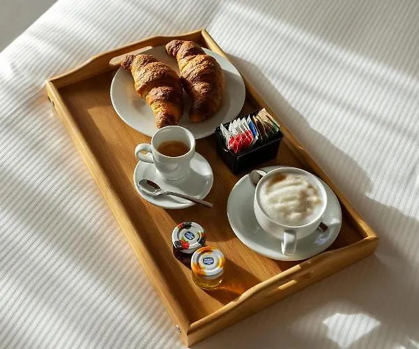 Porrelli & Oda ve Kahvaltı 4*