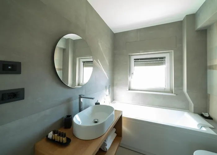 Porrelli & Oda ve Kahvaltı San Demetrio ne' Vestini