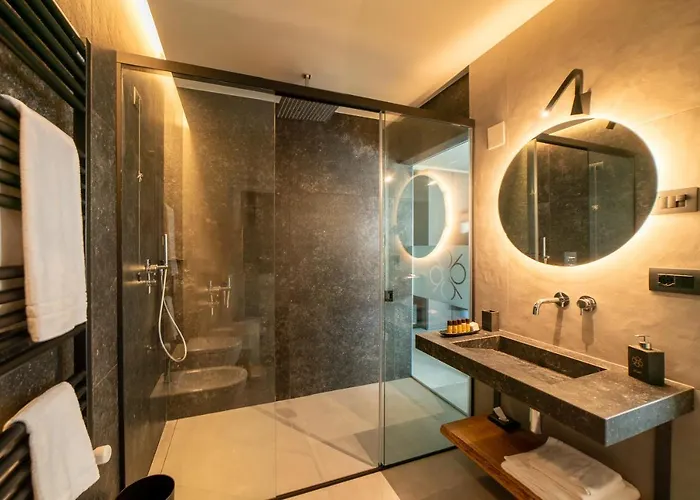 Porrelli & Oda ve Kahvaltı 4*